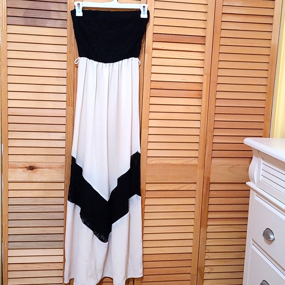 A classy maxi dress